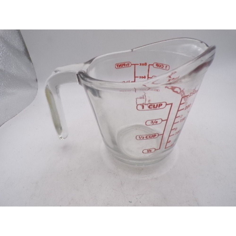 Anchor Hocking 1 Cup Glass Measuring Cup Red Graphics 8oz 250ml Vintage USA